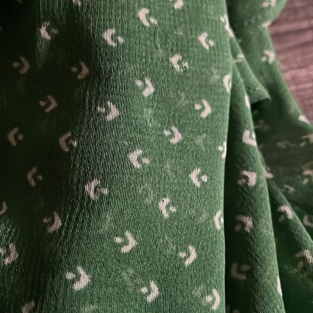 Urban Outfitters Elegant Green Wrap Pattern Dress - Picture 9 of 9